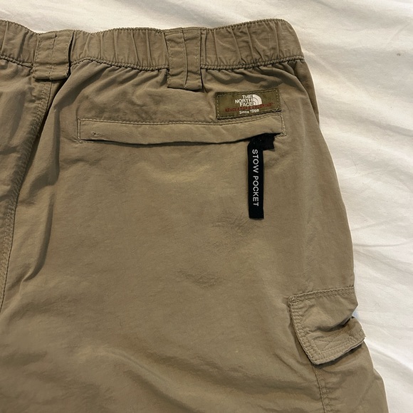 💜 2 for $30 / The North Face Beige Hiking Shorts - Picture 5 of 6